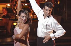 2011__04__Karina_Smirnoff_April7news 300×194.jpg
