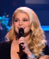 2010__11__Jessica_Simpson_Nov18news 207×300.jpg