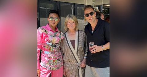 martha stewarts snobby neighbors fed up jealous flashy lifestyle