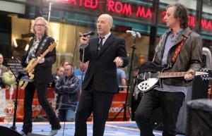 2011__09__R.E.M Sept21ne 300×193.jpg