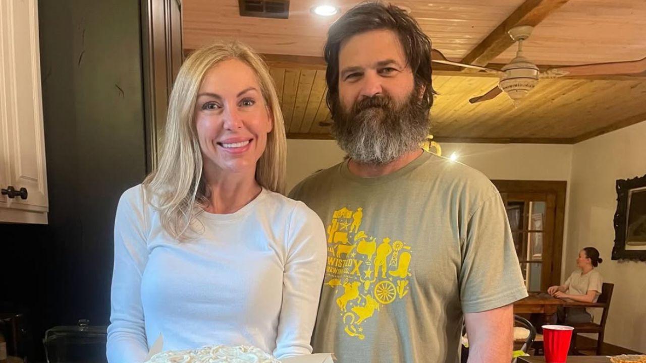 Image of Jep and Jessica Robertson said their upcoming series 'Beyond the Bayou' will give fans a more 'in-depth' look at their family.