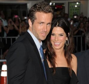 2011__08__Sandra_Bullock_Ryan_Reynolds_Aug2 300&#215;283.jpg