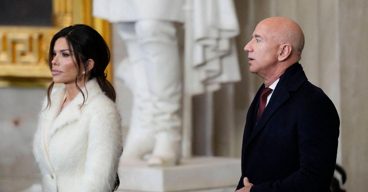 Photo of Lauren Sanchez and Jeff Bezos