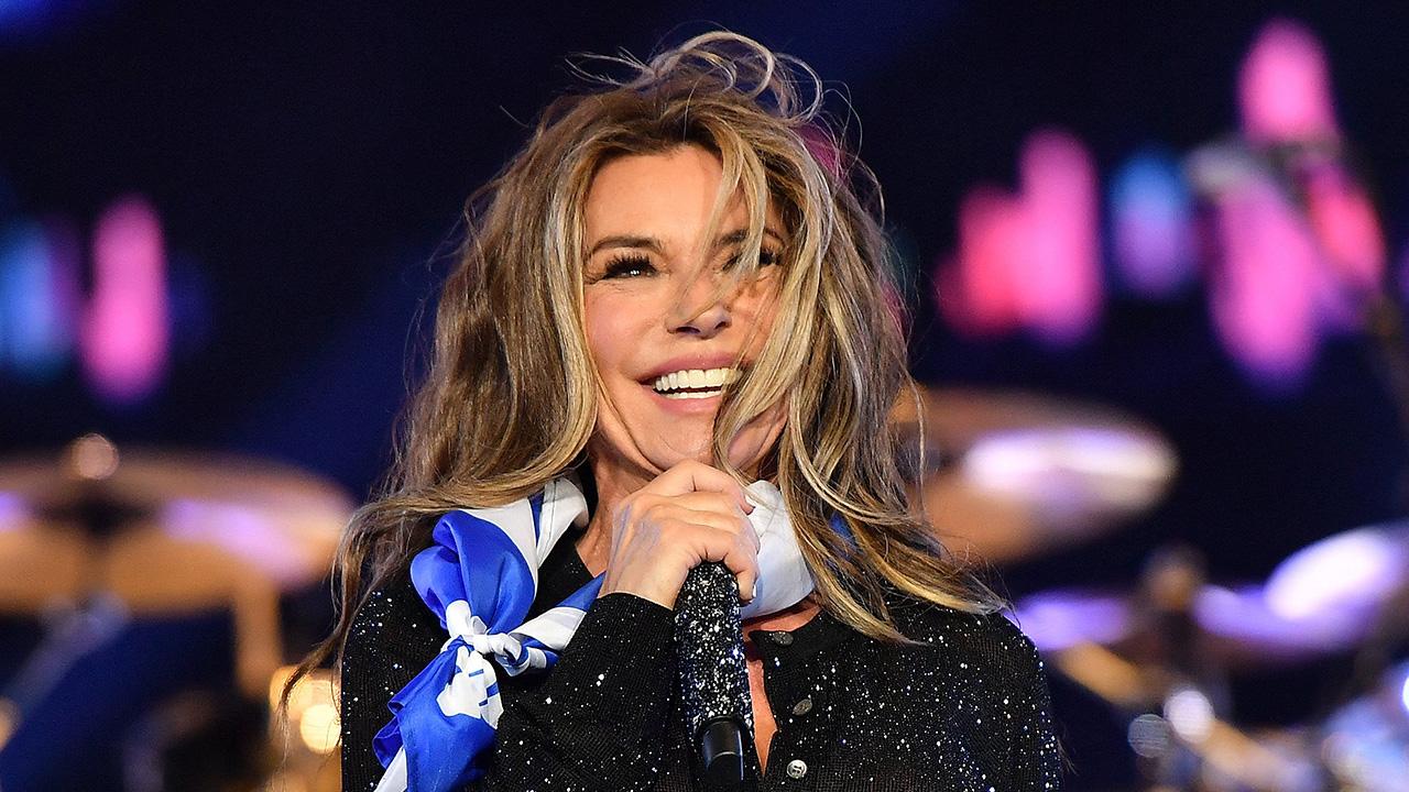 photo of Shania Twain doesn't find it difficult to look back on her hardships.