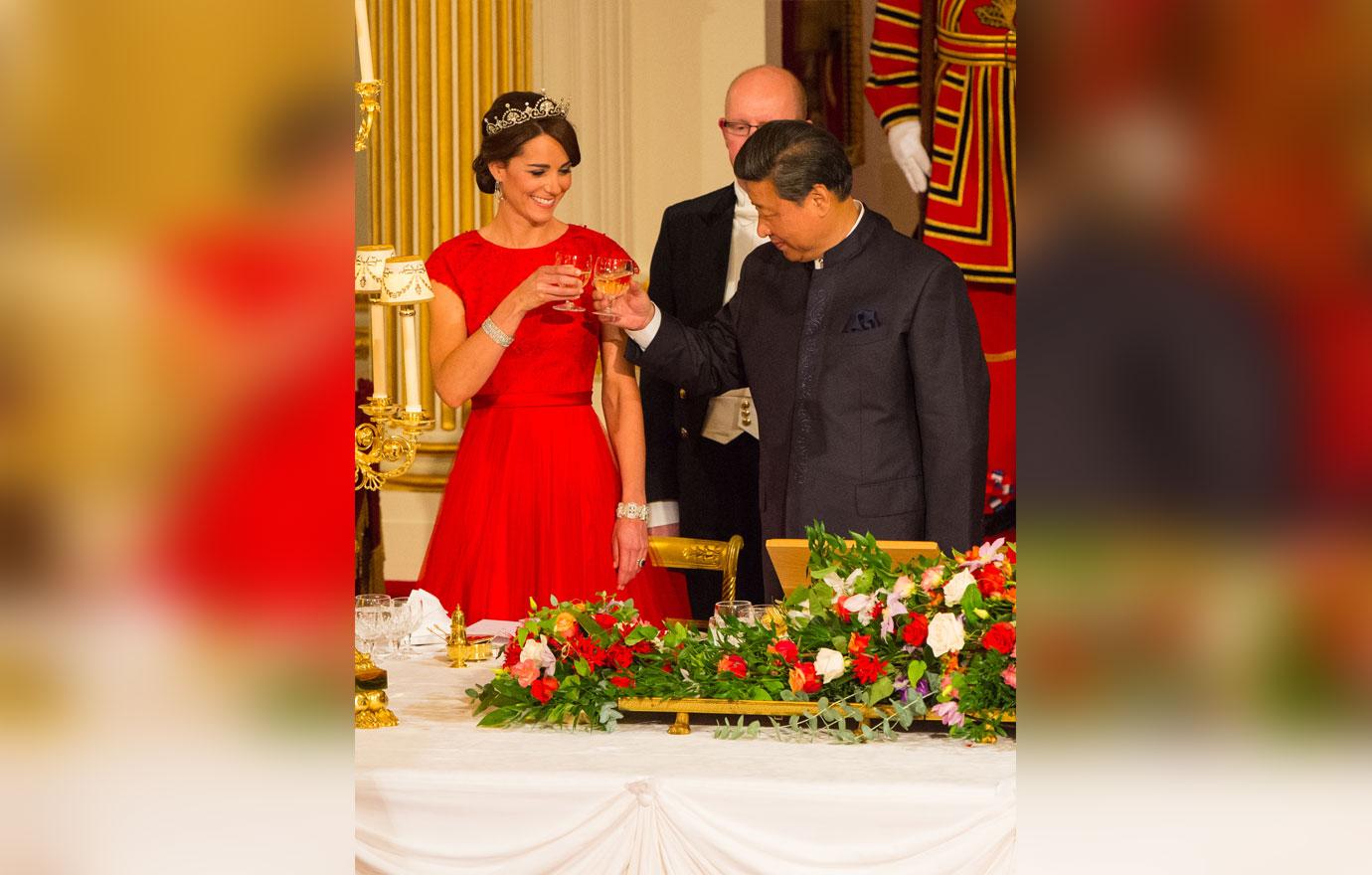 Kate Middleton Tiara State Banquet Photos 07