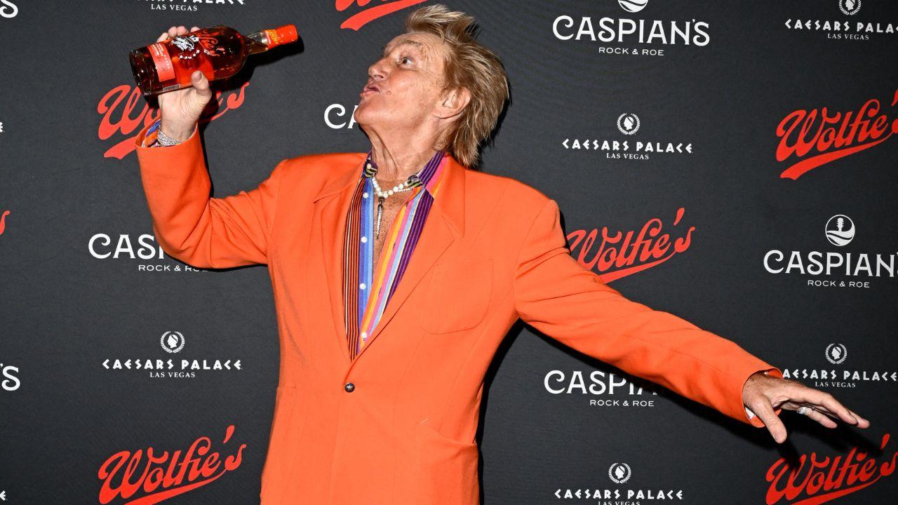 Image of Rod Stewart updated his fans on his health condition, confirming that he is 'already feeling better.'