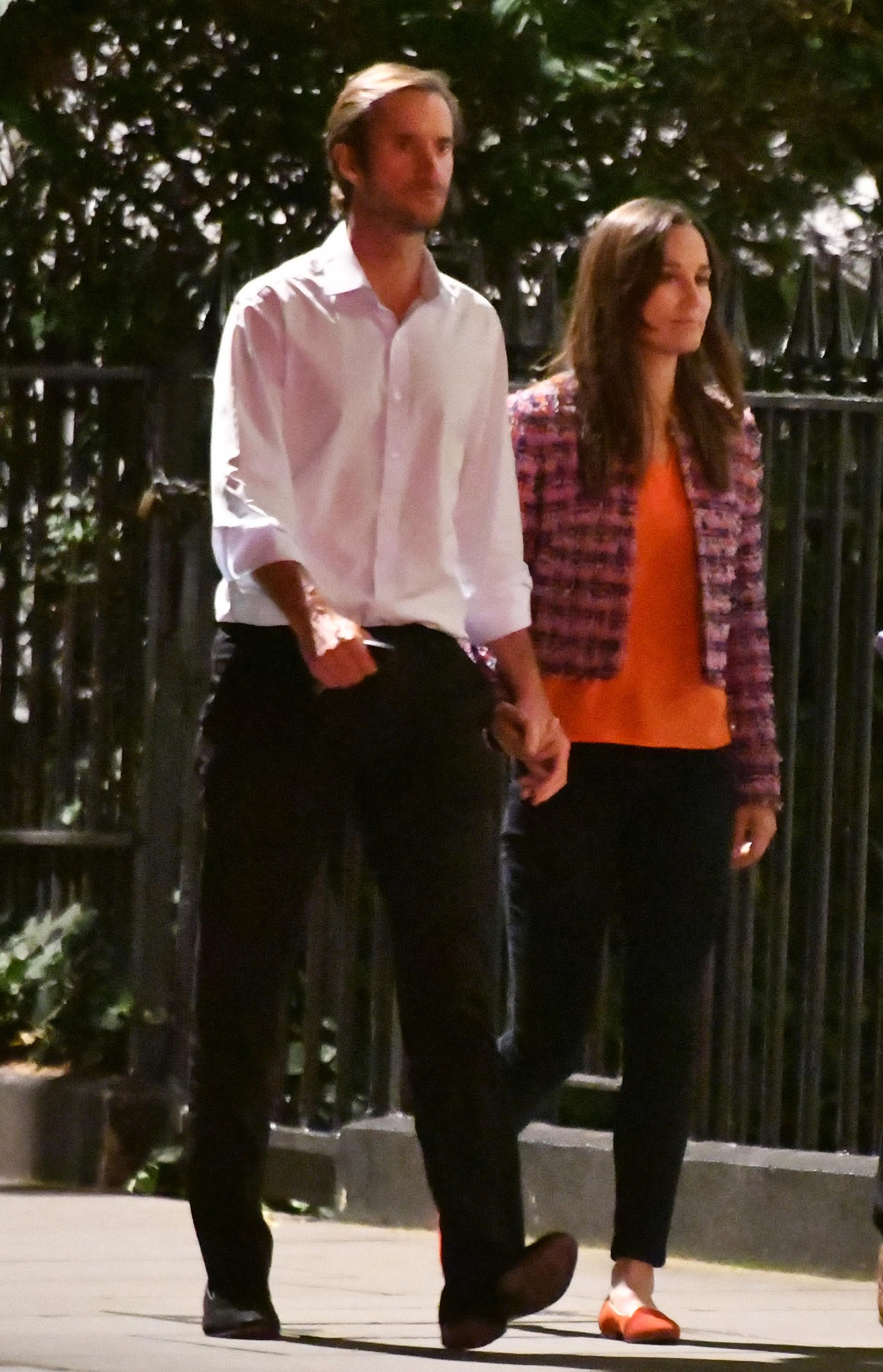 EXCLUSIVE: Pippa Middleton and boyfriend James Matthews walking together in London