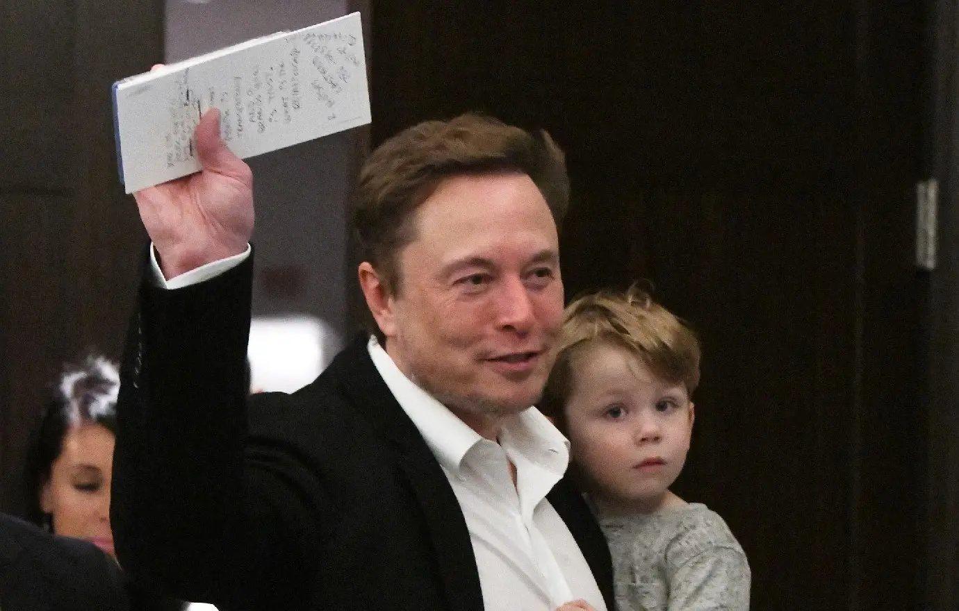 elon musk bought massive texas compound baby mamas kids