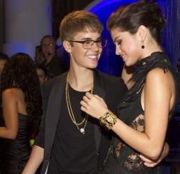2011__08__Justin_Bieber_August281 259×300.jpg