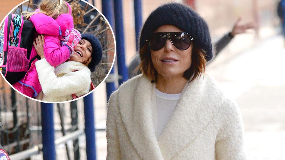 Bundle Up Bethenny Frankel And Bryn Have Adorable Mother Daughter Moment While Braving The Nyc Cold