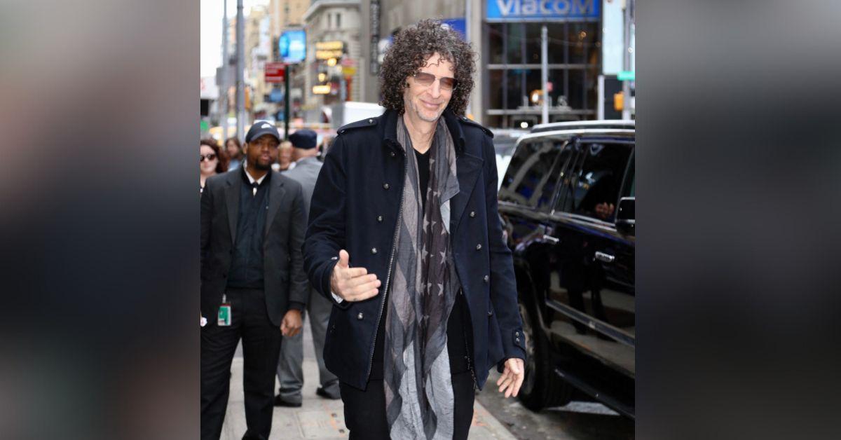 photo of Howard Stern was a friend of Donald Trump and attended his wedding in 1993