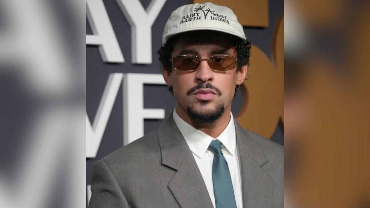 image of 'Before I say thanks to God, I'm gonna say ICE out,' the Puerto Rican artist declared.