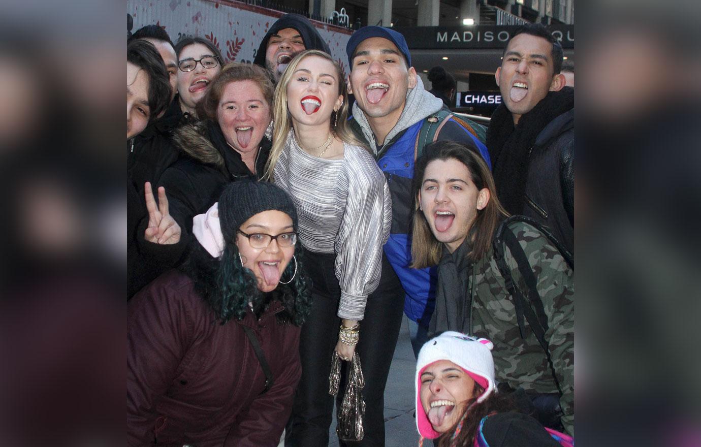 Miley Cyrus Posing With Fans Outside of Madison Square Garden