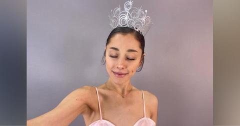 Ariana Grande Posts Throwback Photo Of Her Crown Fitting For 'Wicked'