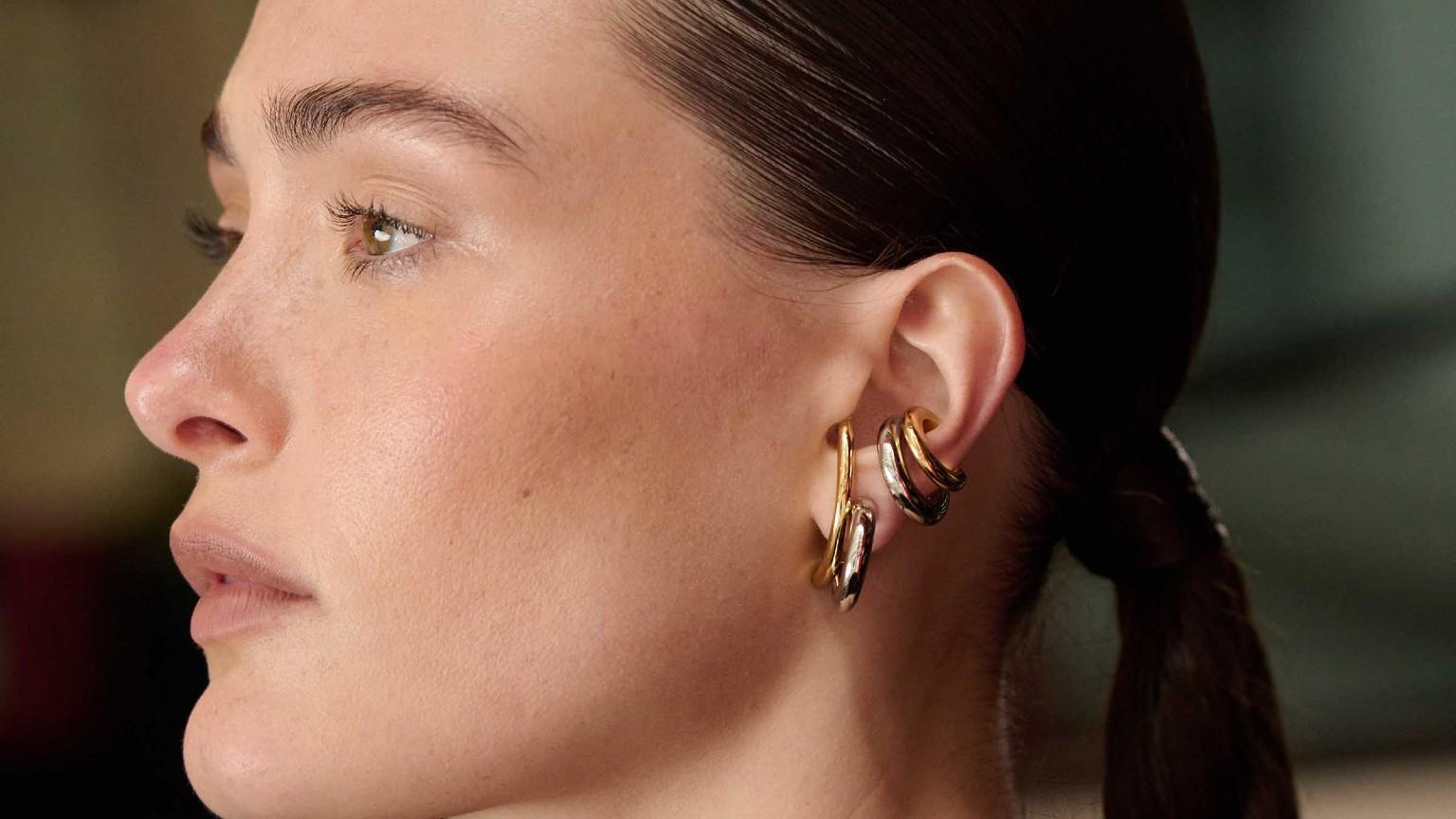 Photo of a woman wearing the Marisa and Vida Two Tone.
