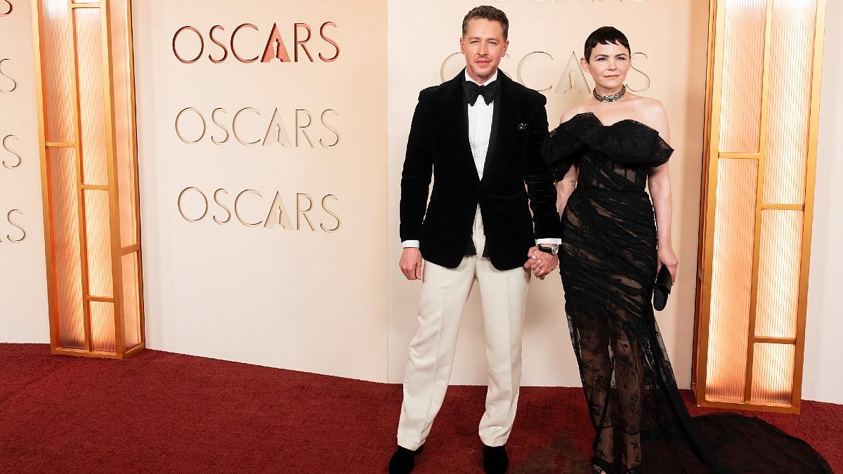 Photo of Josh Dallas and Ginnifer Goodwin's Oscar looks were not cohesive.
