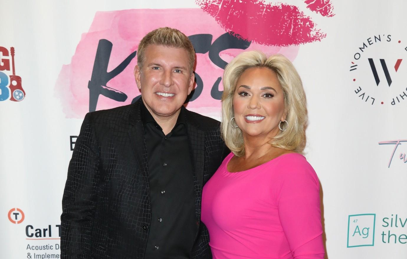 todd julie chrisley denied bond report prison next week