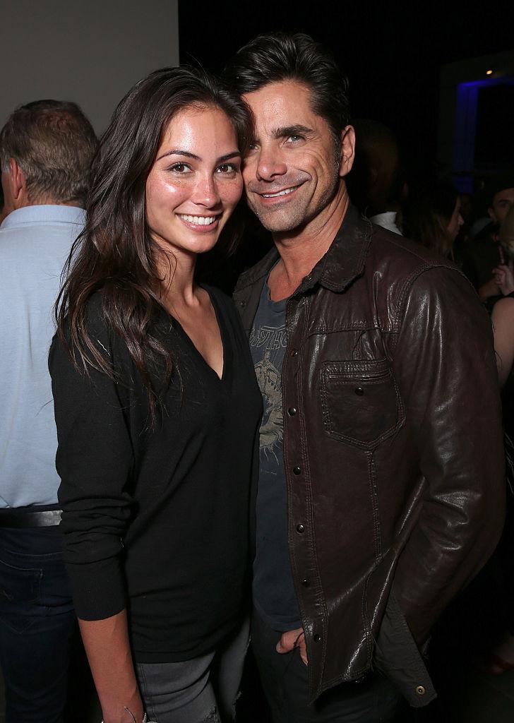 John stamos pregnant fiancee caitlin mchugh robbed before wedding 03