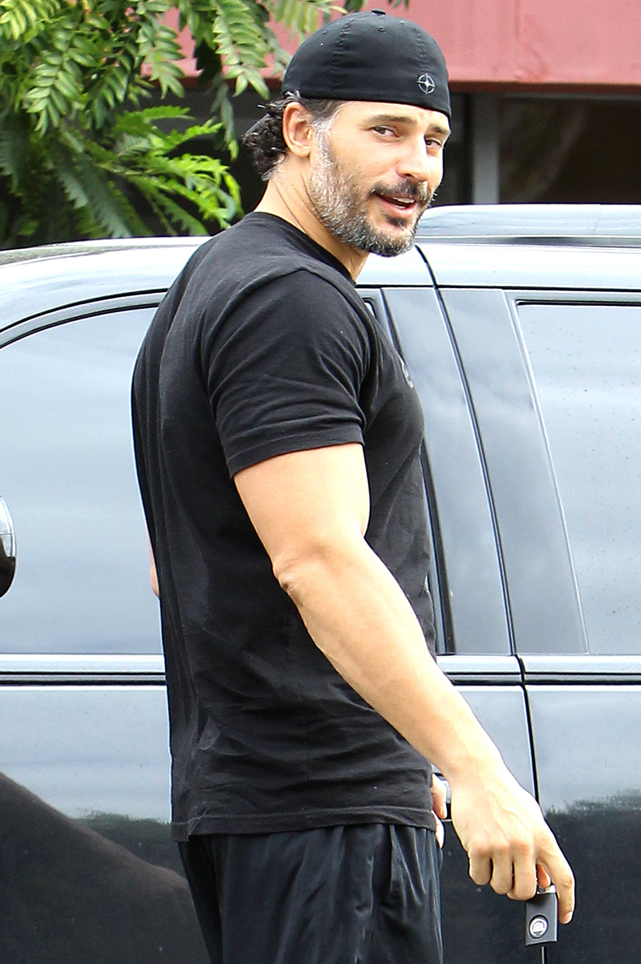 Joe Manganiello seen out for breakfast in West Hollywood ****NO DAILY MAIL SALES****