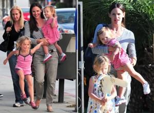 2010__09__Jen_Garner_Sept8_main 300×222.jpg