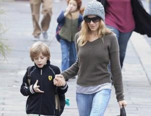 2010__11__sarah_jessica_nov15_3a_ 300×231.jpg