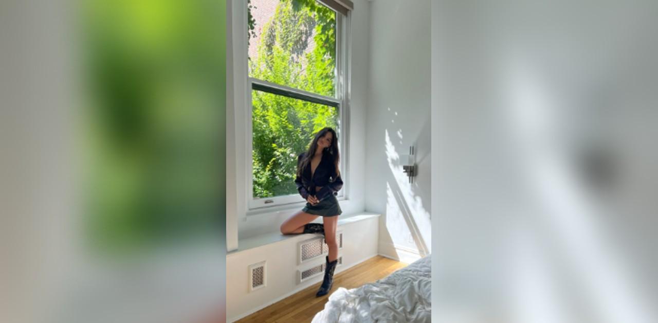 Emily Ratajkowski Shows Off New Home Amid Divorce