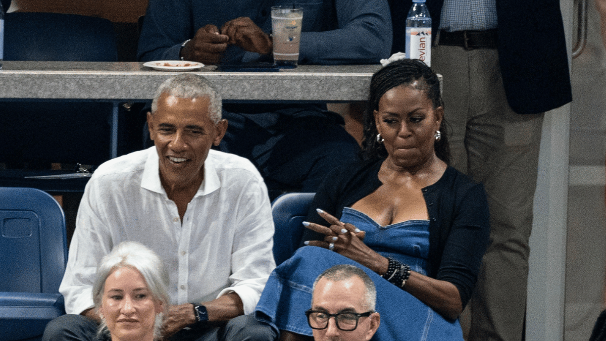 Photo of Michelle Obama admitted she's become 'fanatical' about tennis.