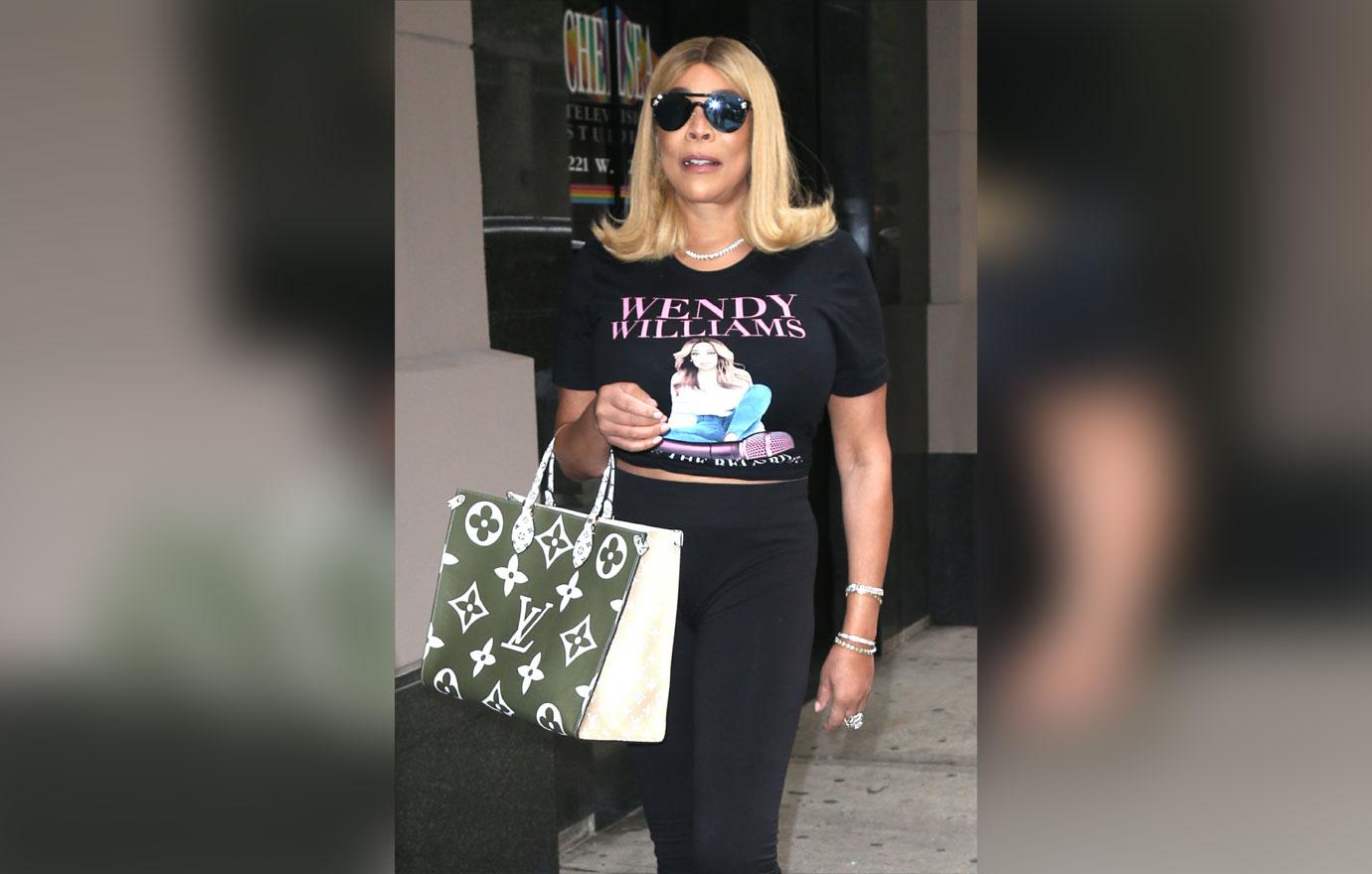 Wendy Williams Out With Her Louis Vuitton