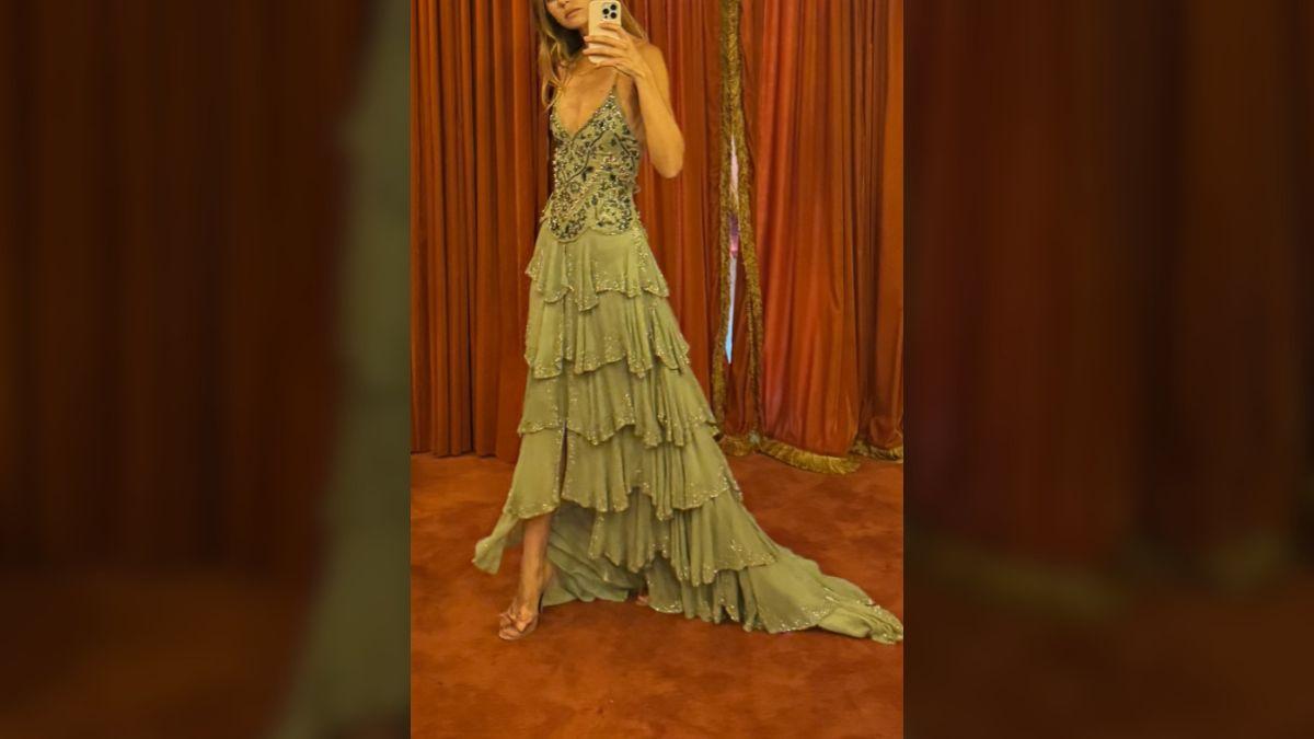 Photo of Gabriella Brooks flaunted the front of the dress in a mirror selfie.
