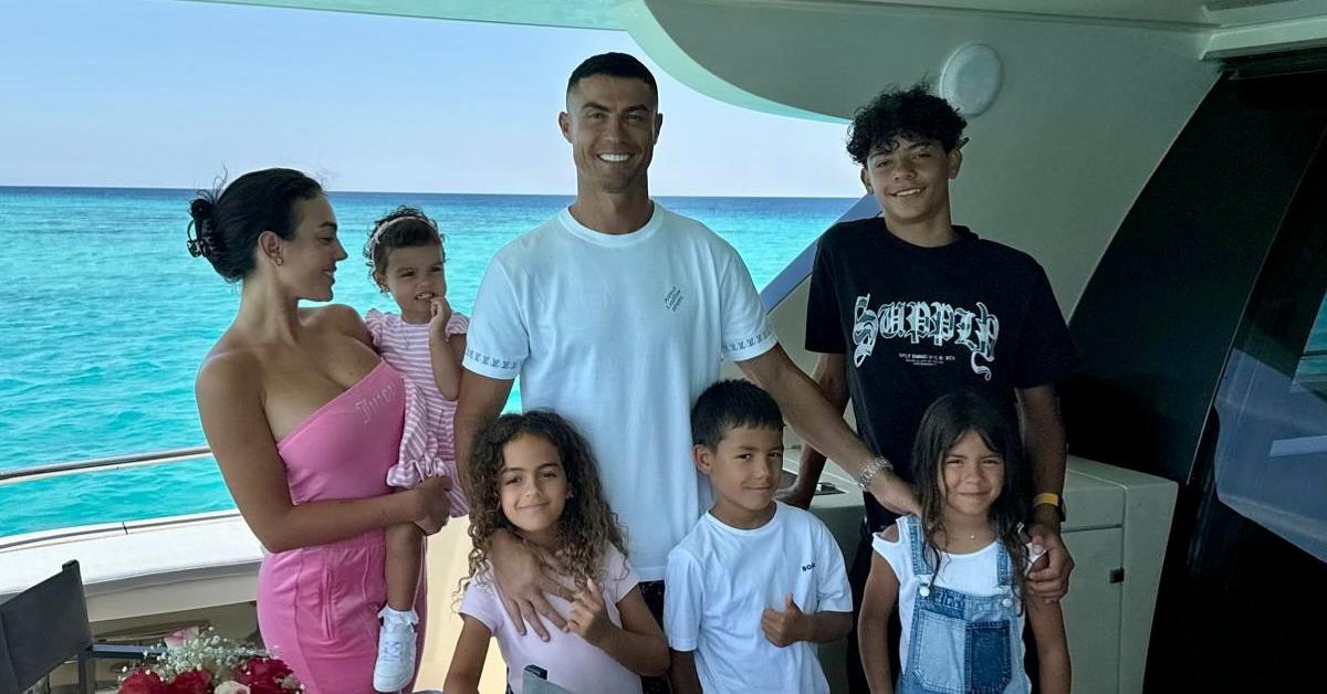 Photo of Cristiano Ronaldo and his family.