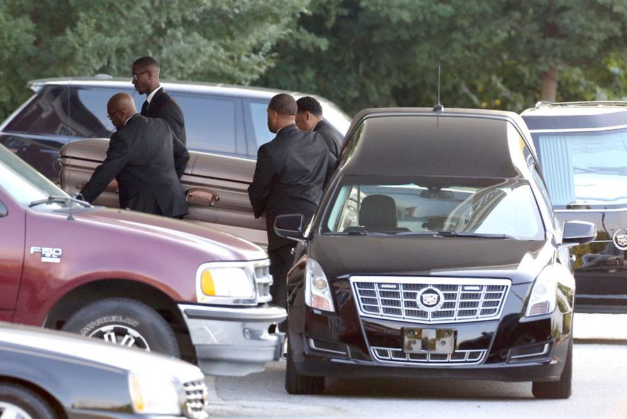 Bobbi kristina funeral fame