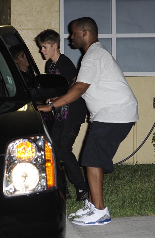 2011__07__Justin_Bieber_July29_396.jpg