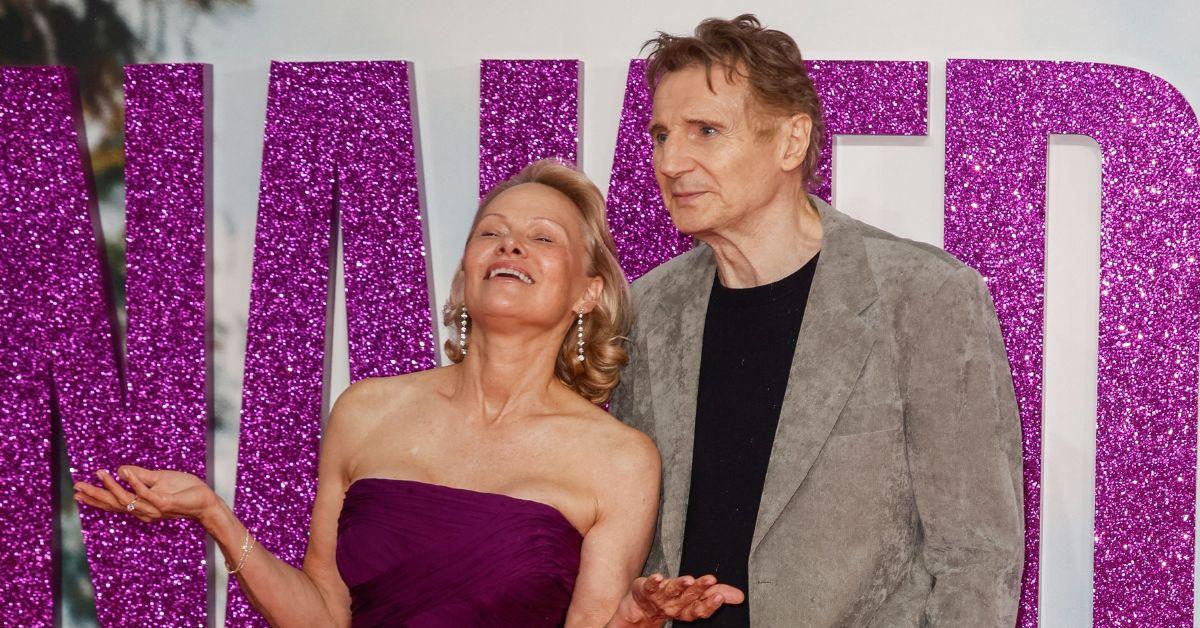 Image of Pamela Anderson and Liam Neeson star in 'The Naked Gun' together.