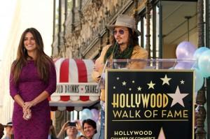 2011__04__penelope_cruz_apri1_7825 300×199.jpg