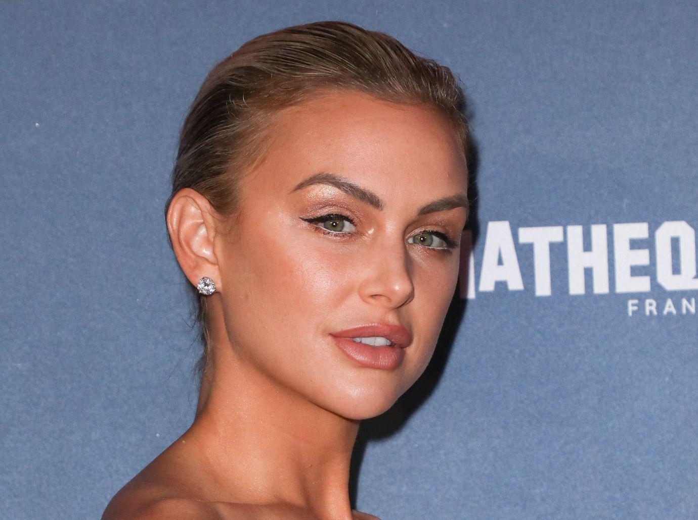 Lala Kent Shows Off Naked Body Ahead Of Baby No. 2 Arrival: Photo