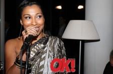 2010__03__melanie_fiona_march18_11 225&#215;149.jpg