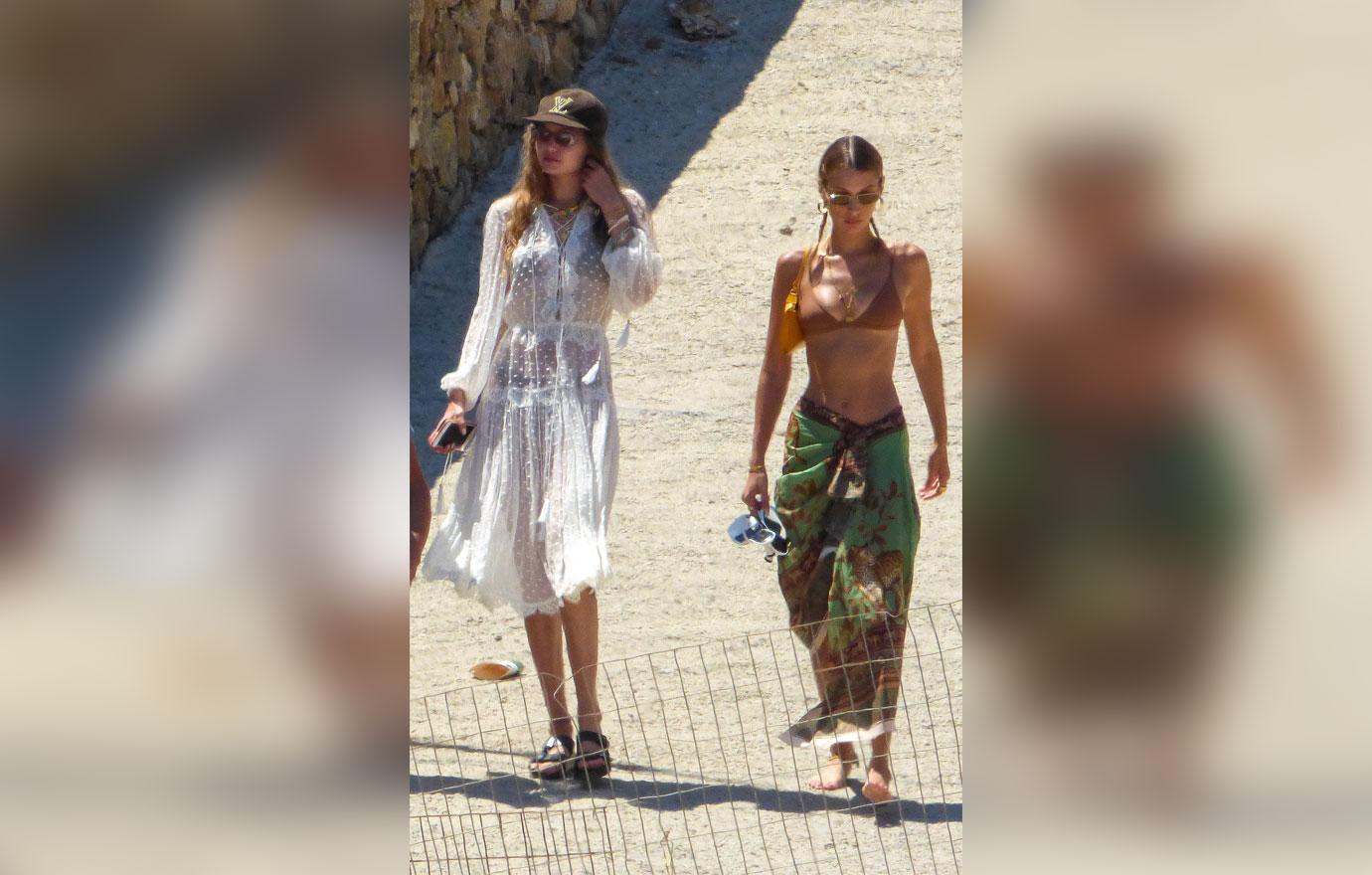 Gigi & Bella Hadid In Greece