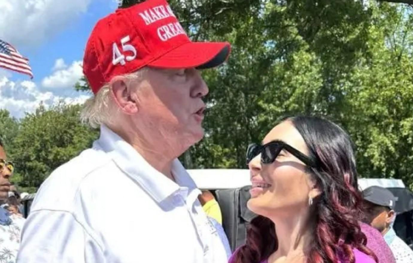 donald trump staff embarrassed relationship far right laura loomer