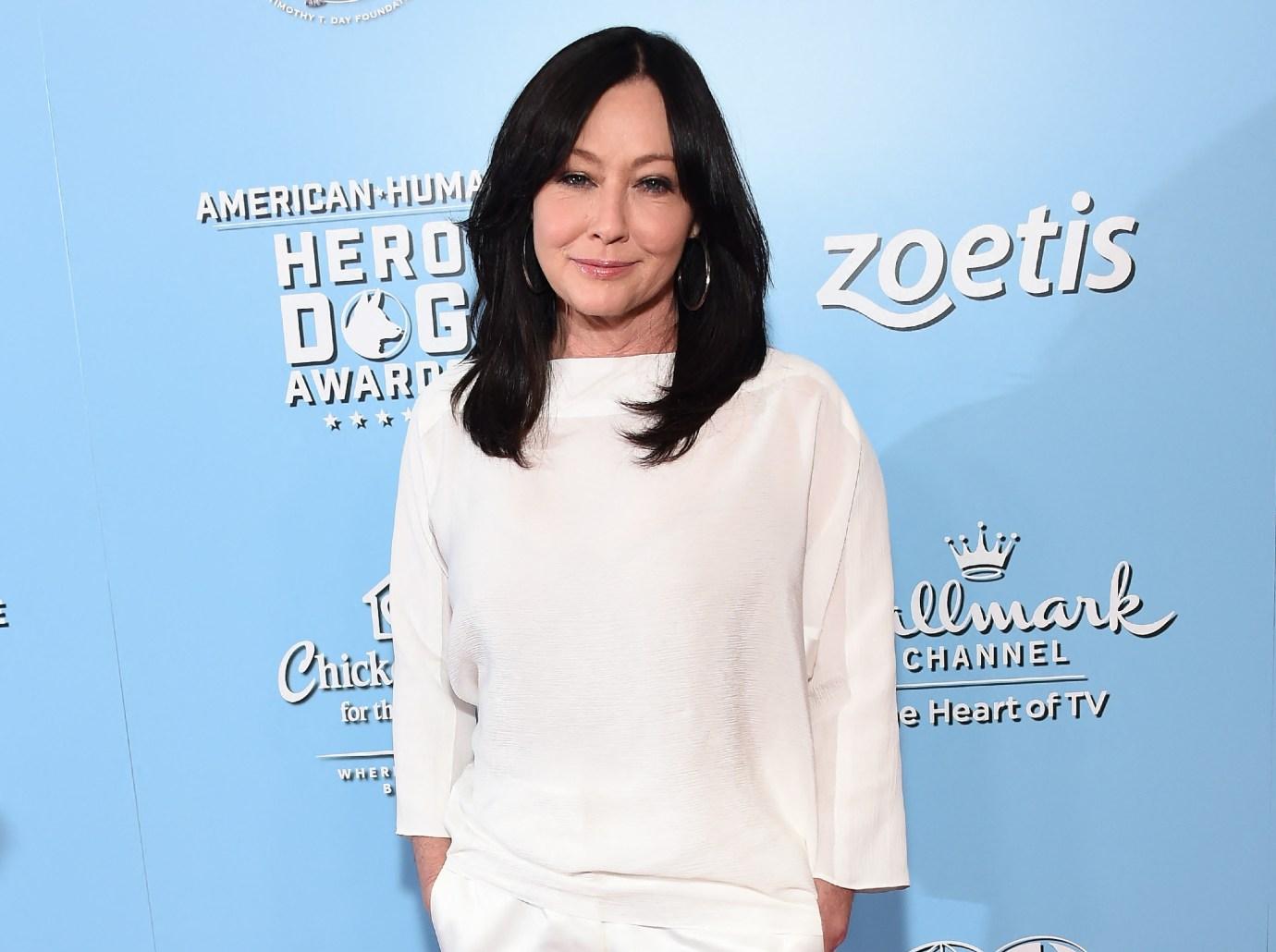 shannen doherty lost regained motor functions brain tumor surgery