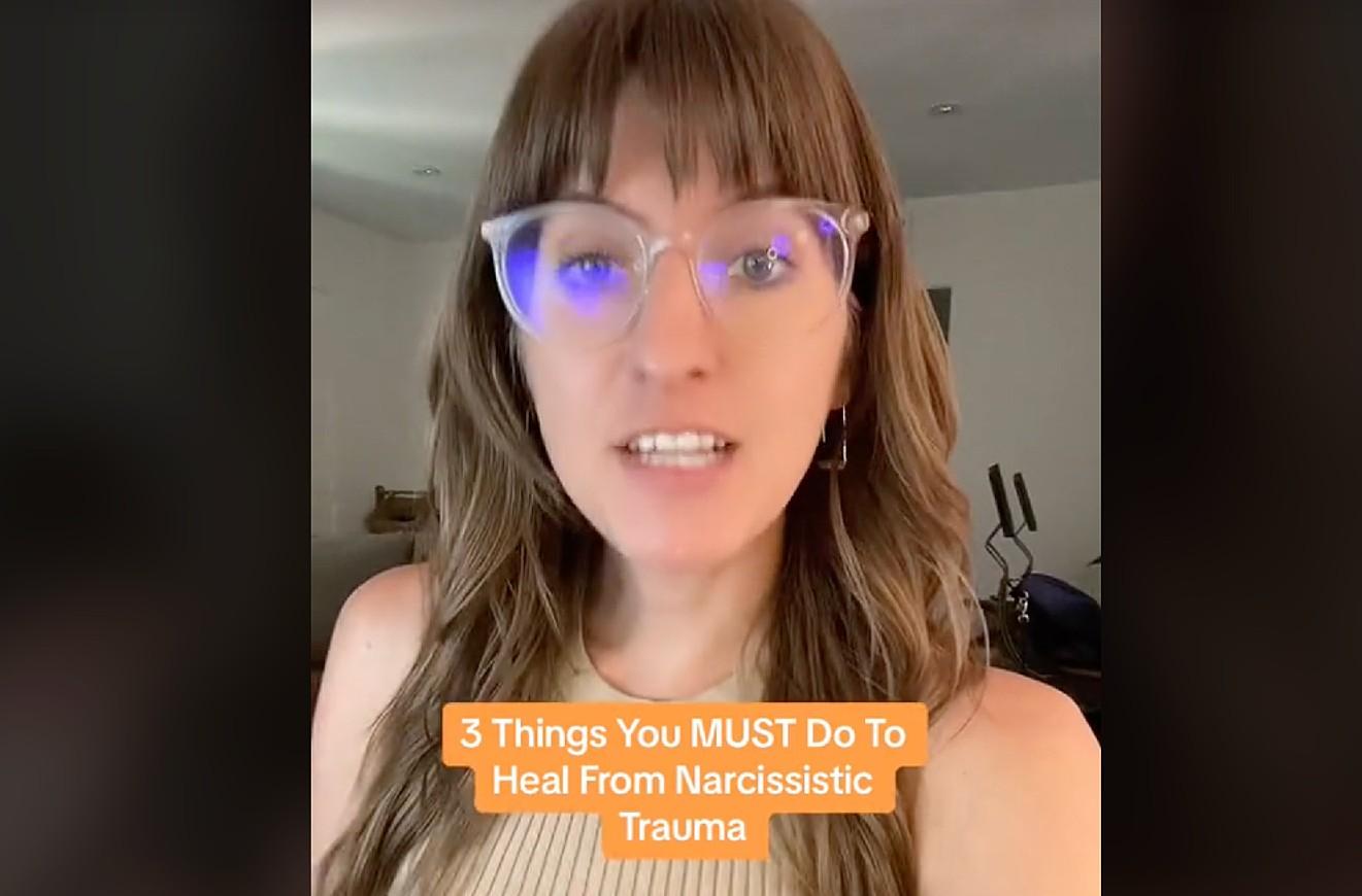 Sister Wives' Meri Brown Follows 'Narcissistic Abuse Healing Coach'