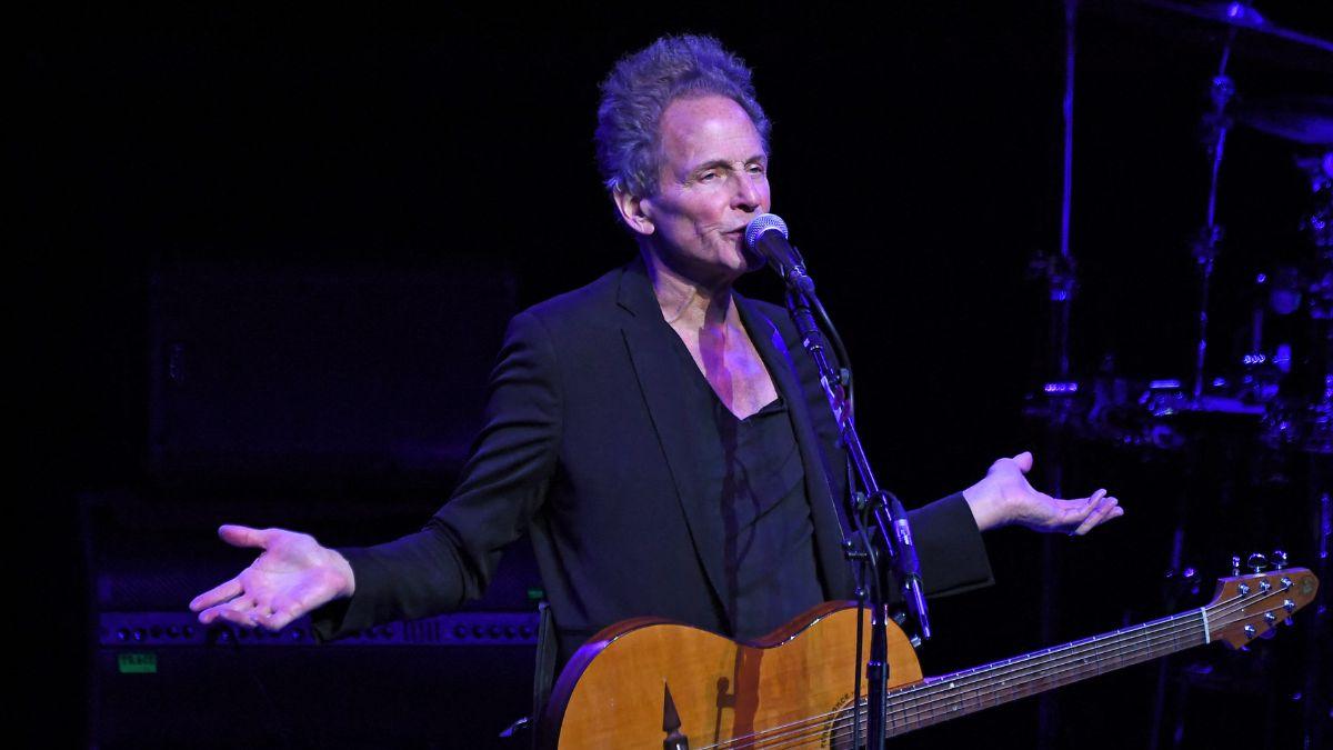 Photo of Lindsey Buckingham