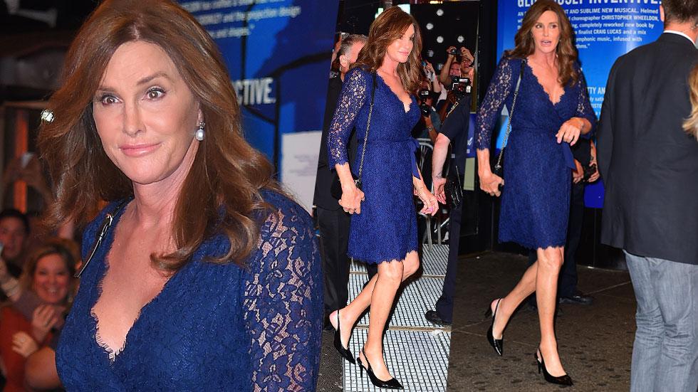 Caitlyn jenner blue lace dress (1)