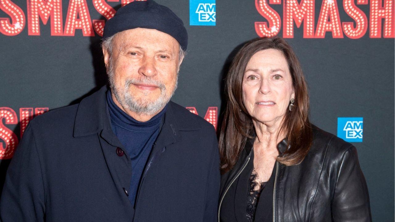 Image of Billy Crystal and his wife, Janice Crystal