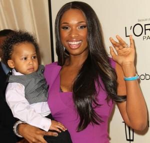 2011__03__Jennifer_Hudson_Mar8 300&#215;285.jpg