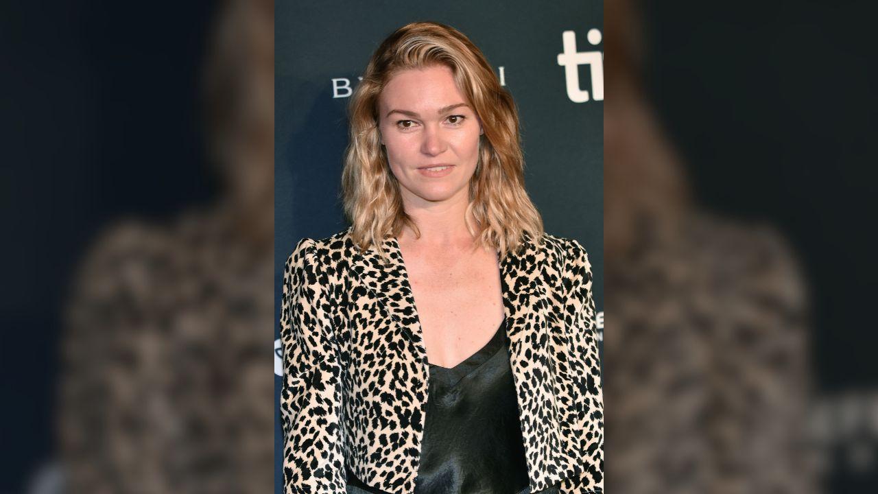 Julia Stiles
