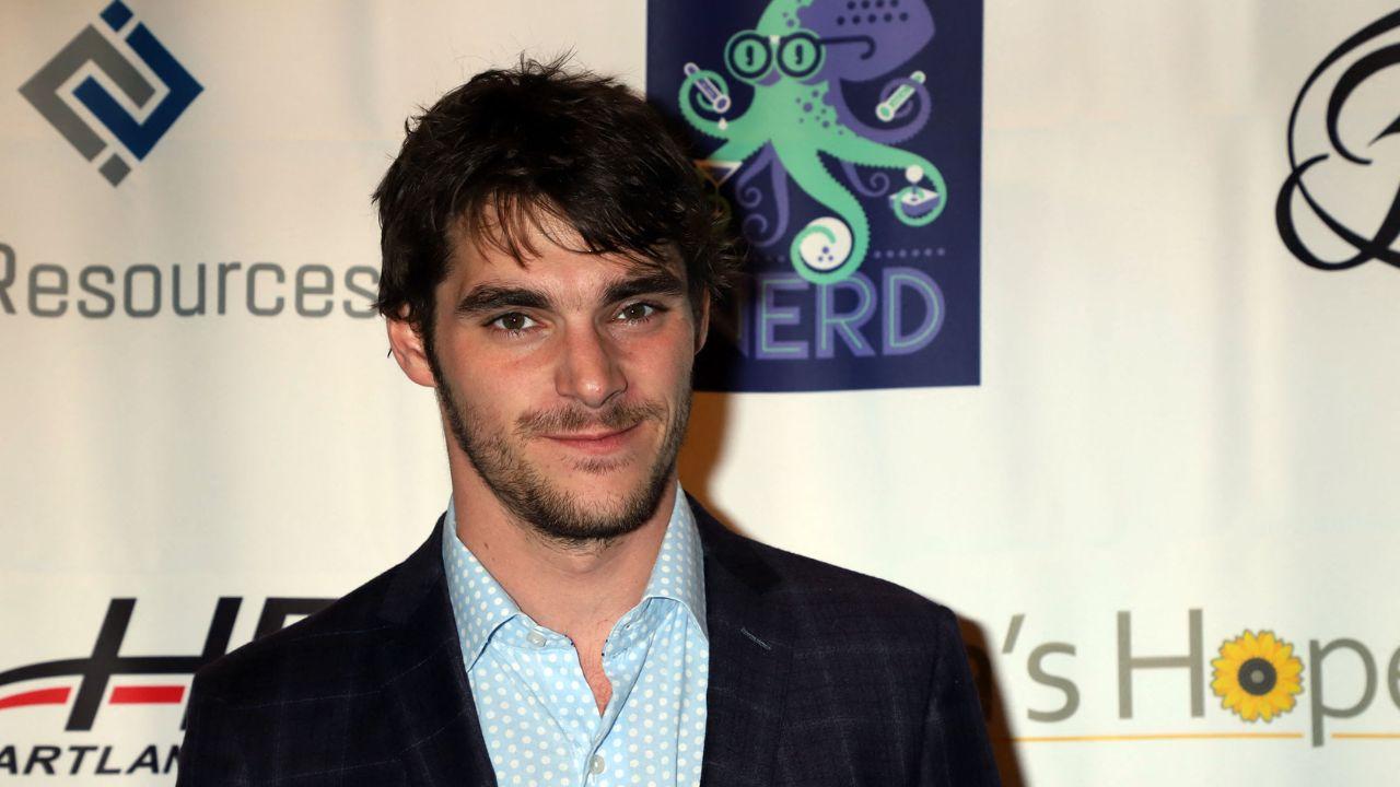 rj mitte cause of death revealed breaking bad star dead at