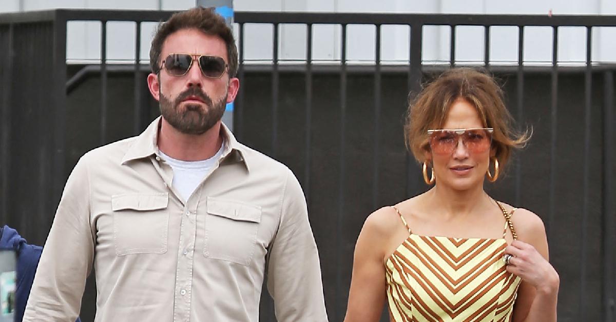 Jennifer Lopez Brings Back the '70s With Flared Corduroy Pants and