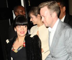 2010__12__Lily_Allen_Sam_Cooper_Dec28 300×257.jpg