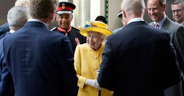 queen elizabeth left secret letter king charles before death