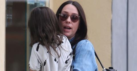 Jennifer love hewitt daughter ice cream wide